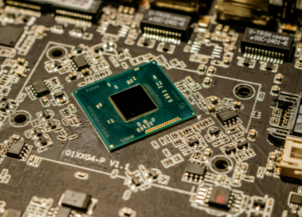 Tips for Choosing the Right PCB Manufacturer for Your Project